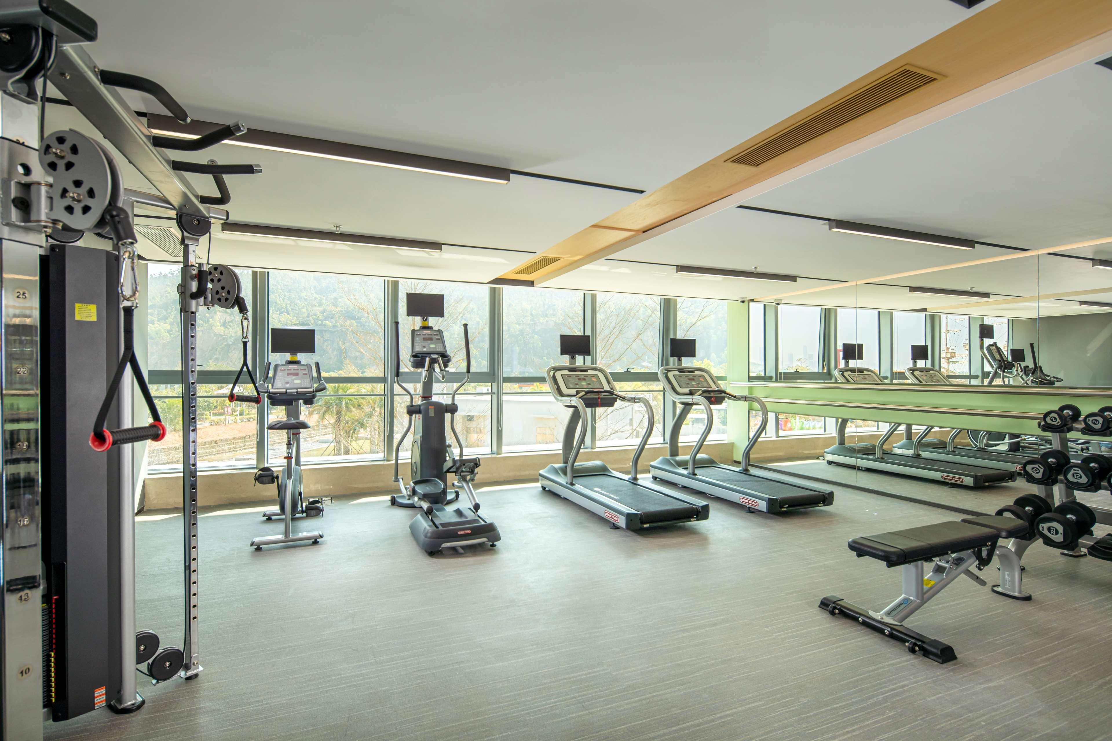 Hilton Garden Inn Zhuhai Hengqin Sumlodol Park ภายนอก รูปภาพ